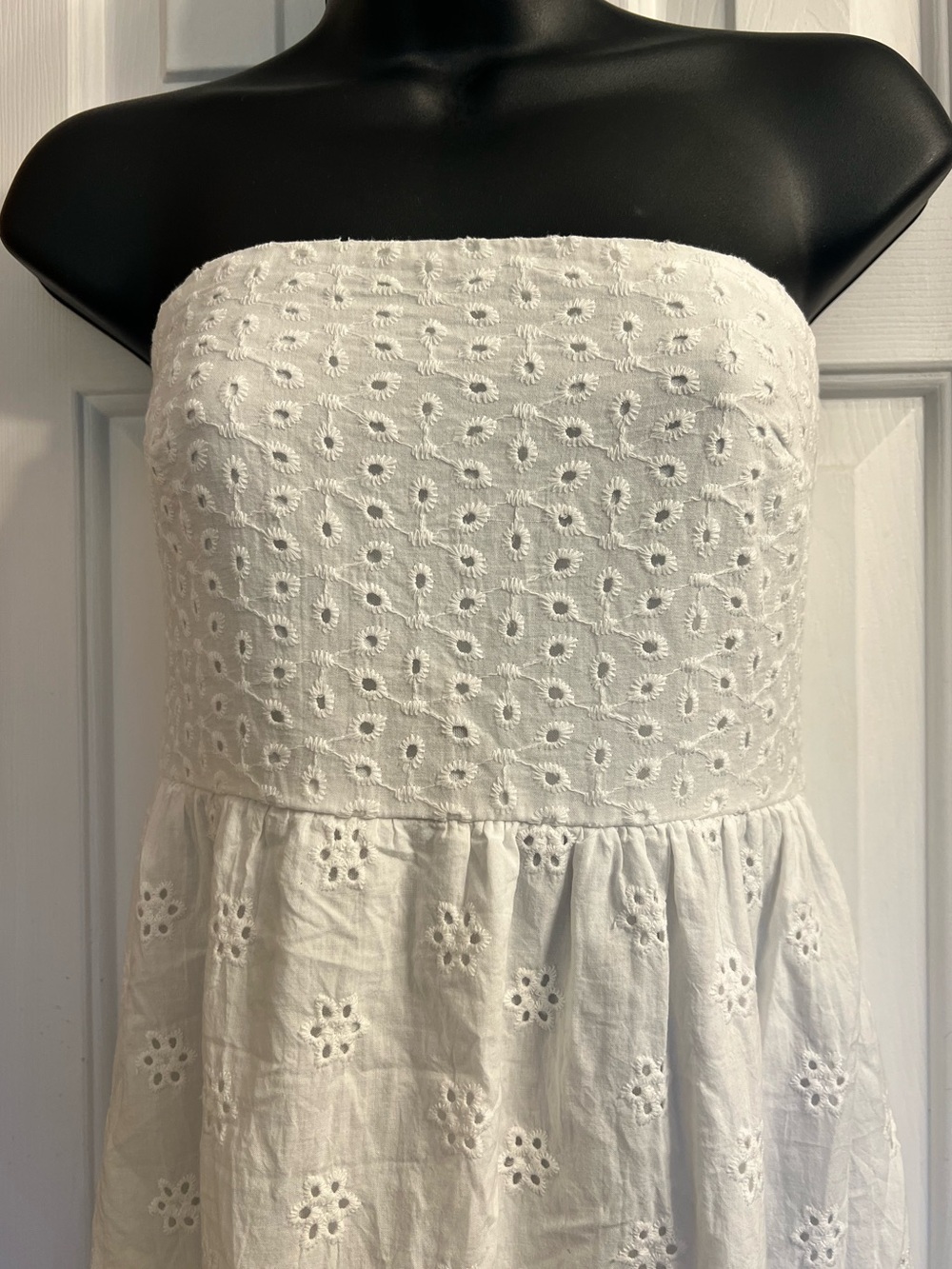 Altar’d State White Strapless Eyelet Maxi Dress Sz S - Picture 2 of 5